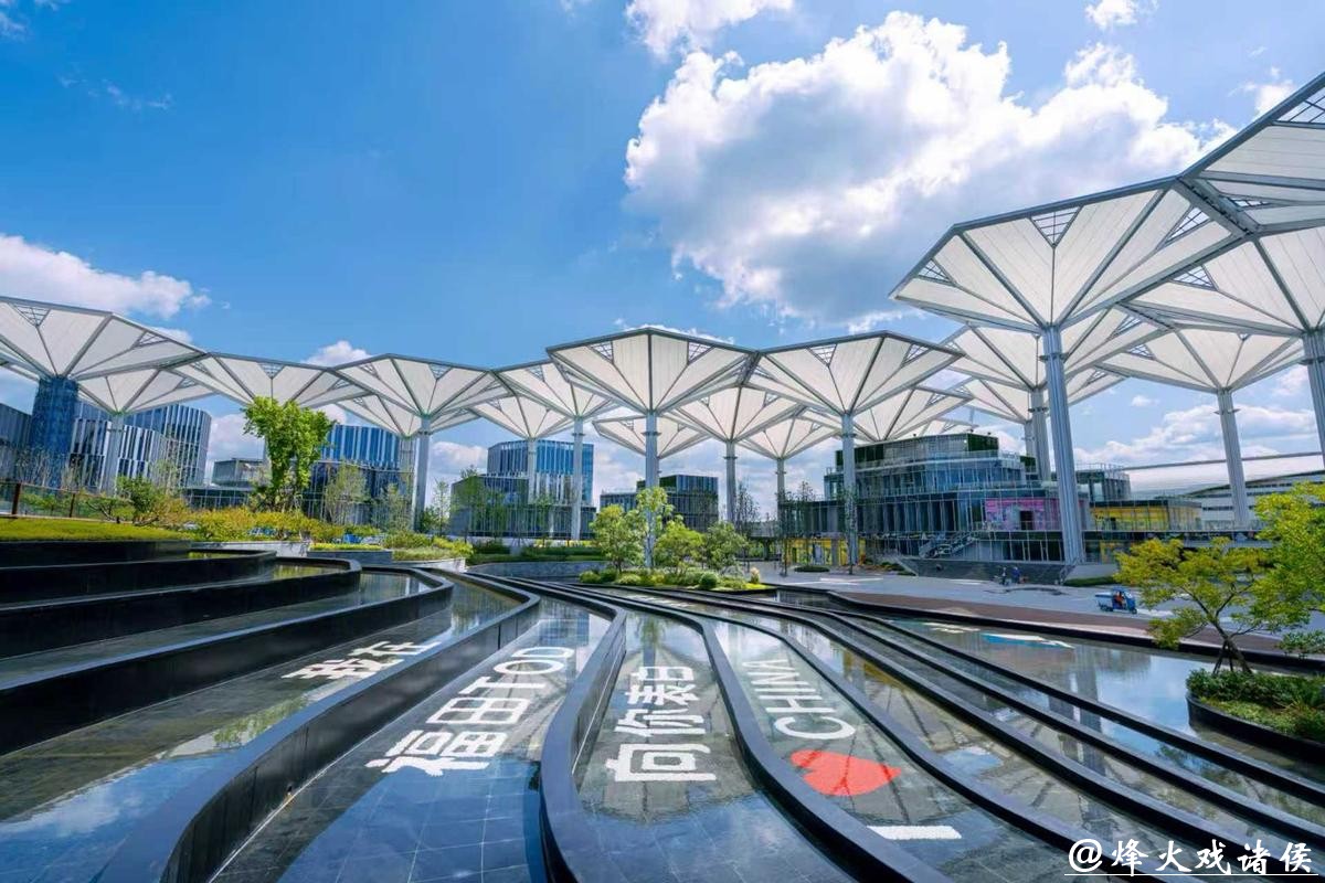 就在成都高新区!国内首家室内攀冰馆正式开业 就在成都高新区!国内首家室内攀冰馆正式开业