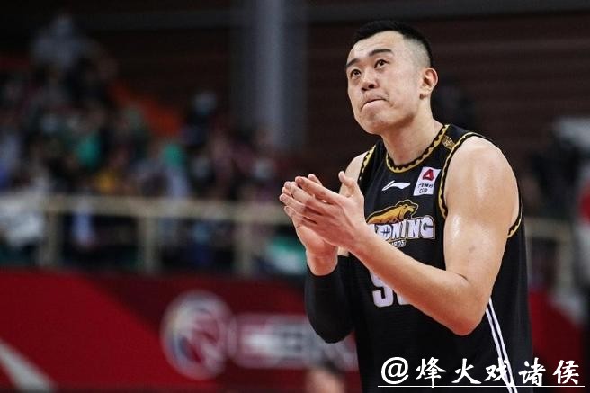 韩德君23+16张镇麟22分 辽宁送北控四连败 韩德君23+16张镇麟22分 辽宁送北控四连败